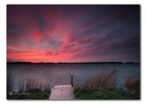 donkere zonsondergang in Twiske