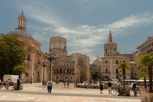 Een van de bekendste pleinen van Valencia is het Plaza de la Virgen